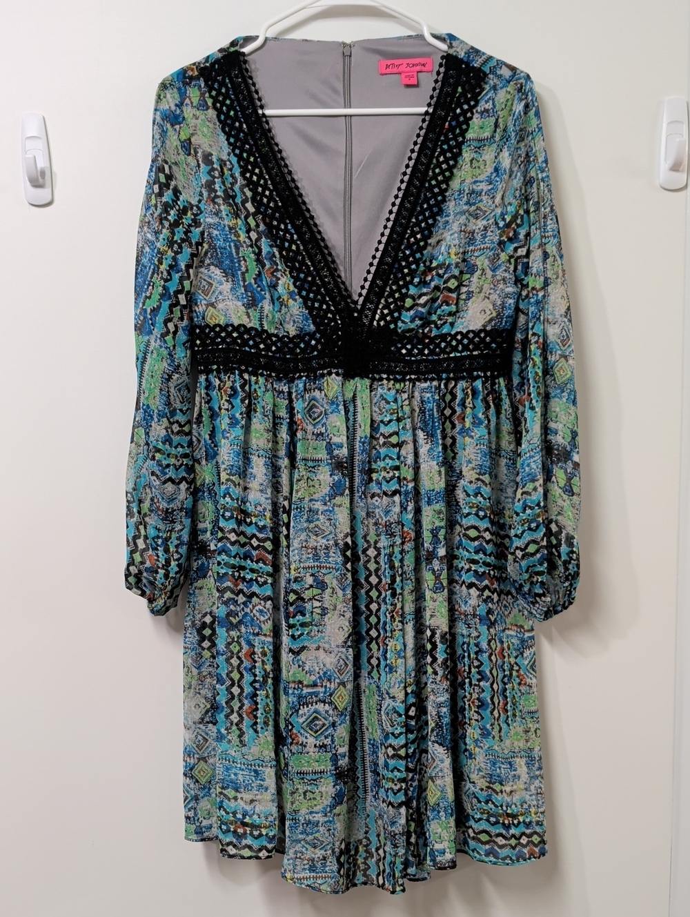Betsey Johnson Gypset Geometric Print Crochet Mini Dress Size 6
